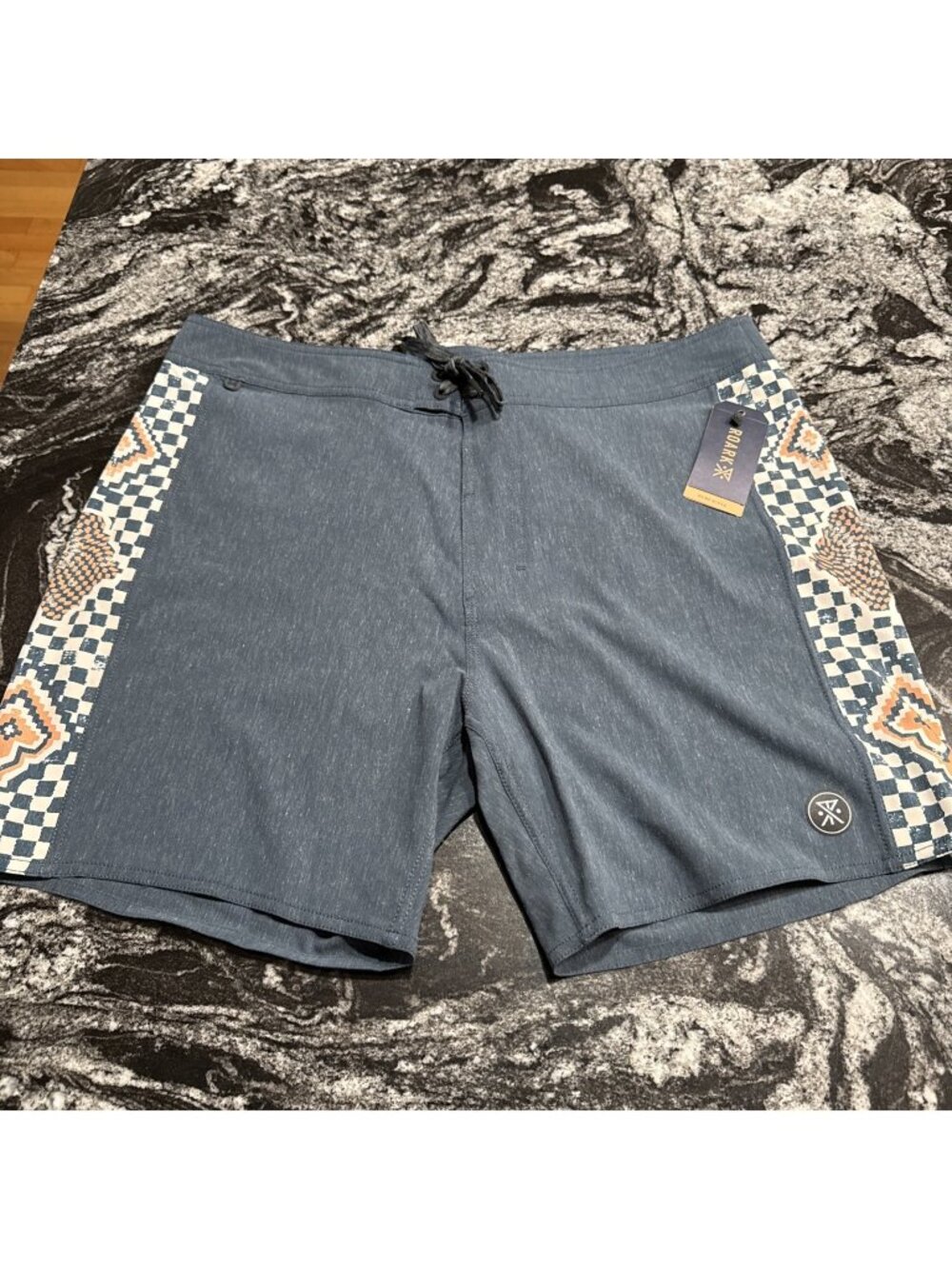 Roark Passage Scarab 17” Boardshorts Navy Mens Size 36 NWT RB348 $65